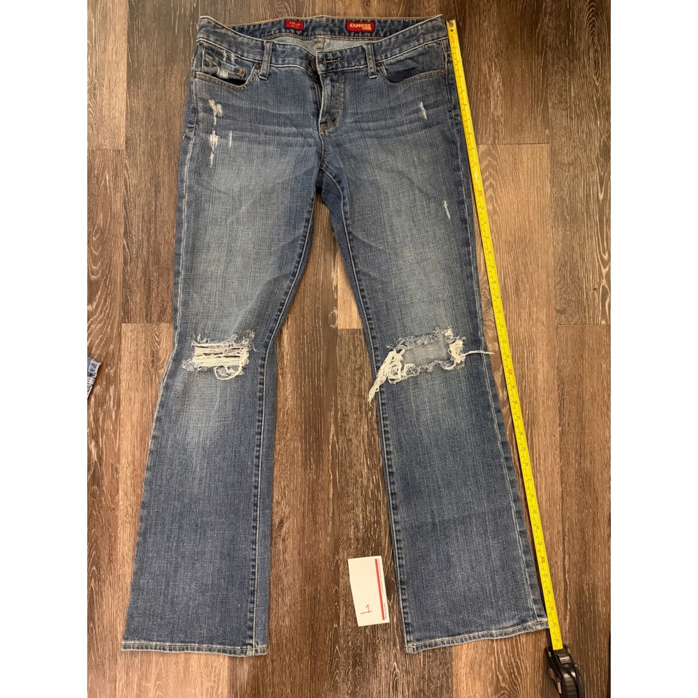 Express Stella Bootcut Jeans Blue Distressed Ripped Knee Low Rise Size 10L Y2K